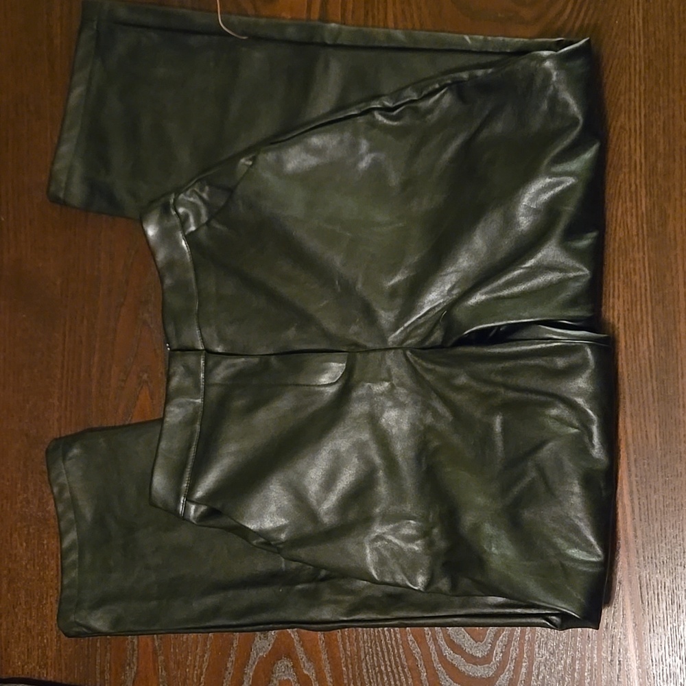 Faux leather pants. Size 4. Women's.  New